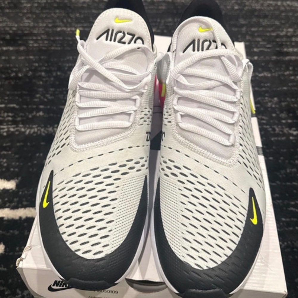 Air Max 270